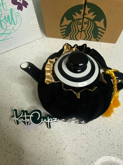 Starbucks Black/White Tea Pot w/Velvet Sleeve